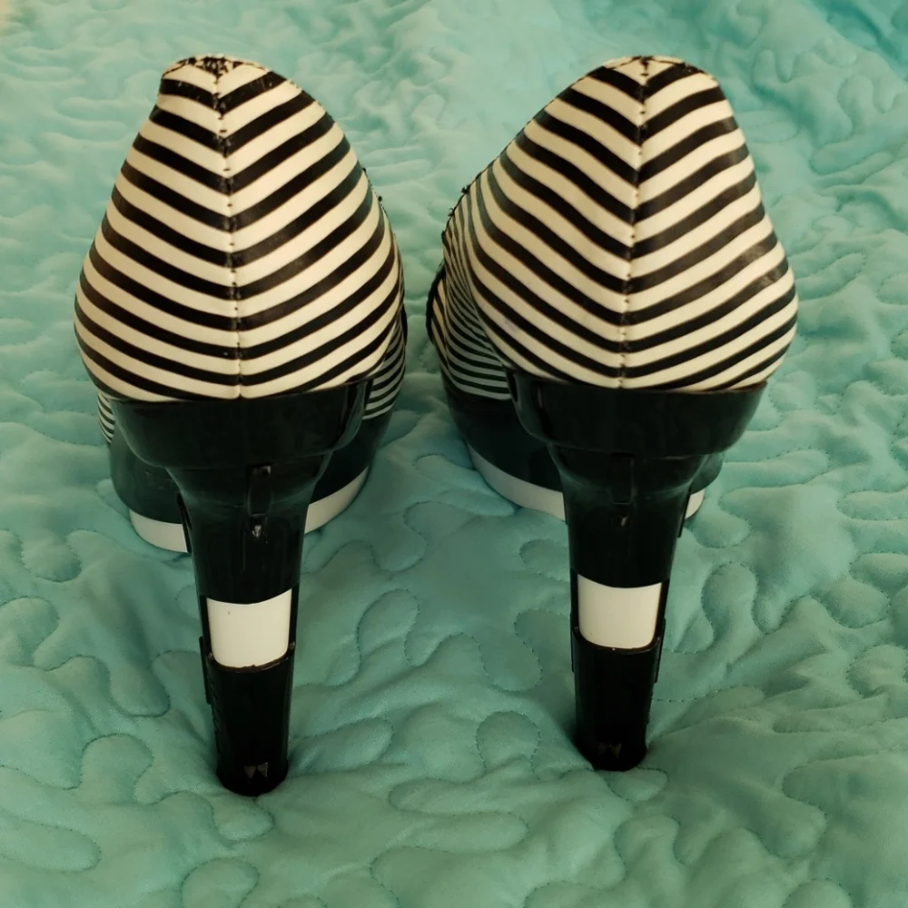 Highest Heel Pistol Gun Heel Shoes Size 8
